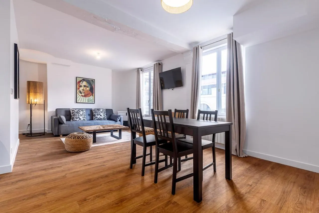 Cosy Flat In Saint-Germain Des Pres Aparthotel Parijs