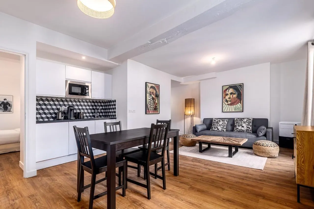 Cosy Flat In Saint-Germain Des Pres Aparthotel Parijs
